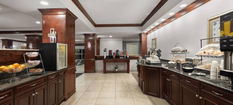 萨凡纳机场普勒拉昆塔温德姆套房酒店(La Quinta Inn & Suites by Wyndham Savannah Airport - Pooler)图片