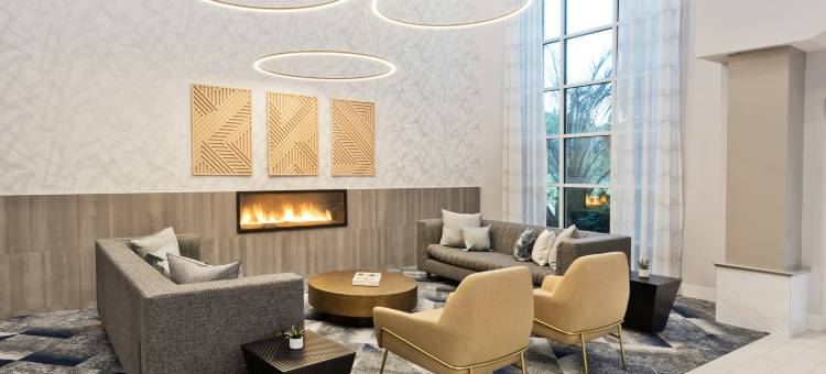 凤凰城哥伦布区欢朋套房酒店(Hampton Inn & Suites Phenix City - Columbus Area)图片