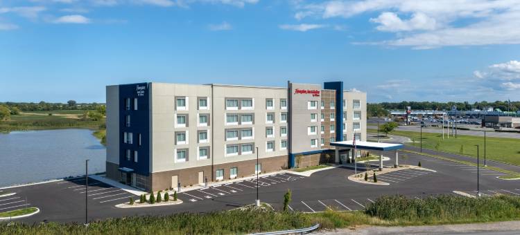 希尔顿欢朋酒店及套房克林顿港 卡塔巴岛(Hampton Inn and Suites by Hilton Port Clinton Catawba Island)图片