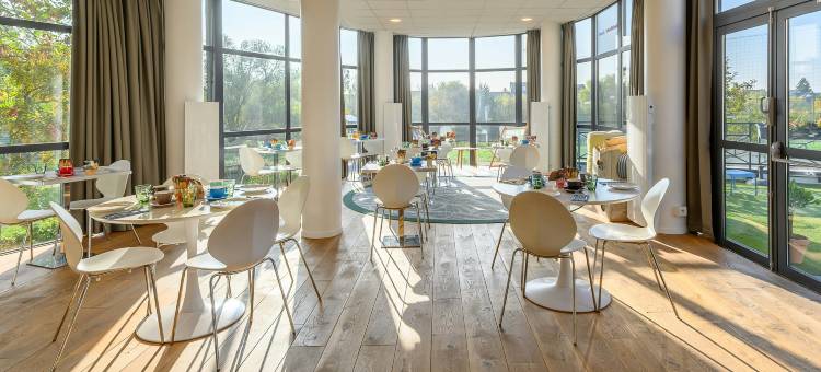 马恩博尔德纳伊住宅酒店(Residhome Neuilly Bords de Marne)图片