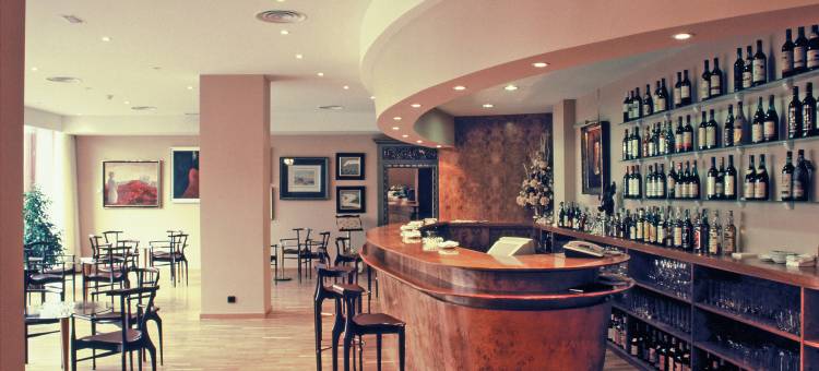 里奥哈卡尔顿美居酒店(Mercure Carlton Rioja)图片
