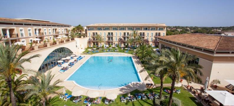 帕尔马海滩格鲁波特尔套房酒店&水疗中心(Grupotel Playa de Palma Suites & Spa)图片