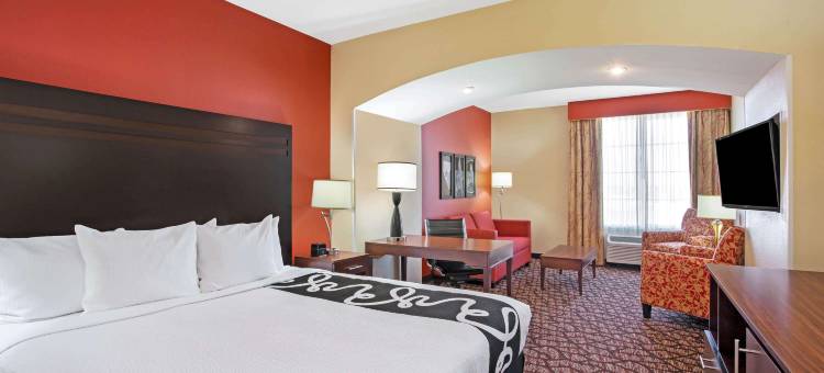 佩科斯拉昆塔温德姆套房酒店(La Quinta Inn & Suites by Wyndham Pecos)图片