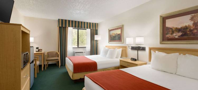 白鱼镇温德姆呗盟酒店(Baymont by Wyndham Whitefish)图片