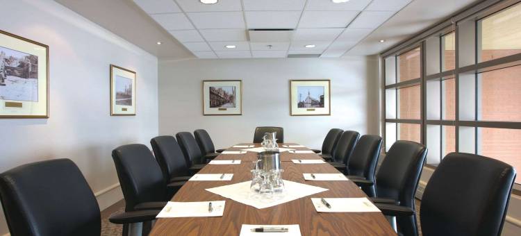 魁北克劳里尔堡酒店(Hotel Chateau Laurier Québec)图片