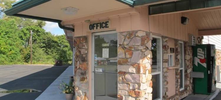 达拉斯河岸酒店(Riverside Inn Dallas)图片