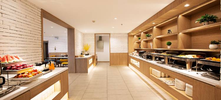 汉庭酒店(信阳火车站店)图片