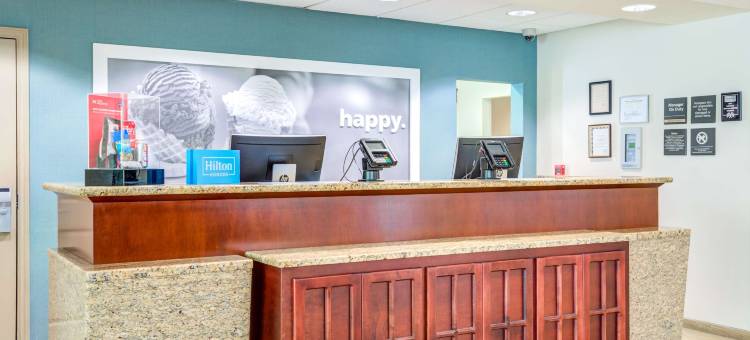 韦斯特福德切姆斯福德欢朋套房酒店(Hampton Inn & Suites Westford-Chelmsford)图片