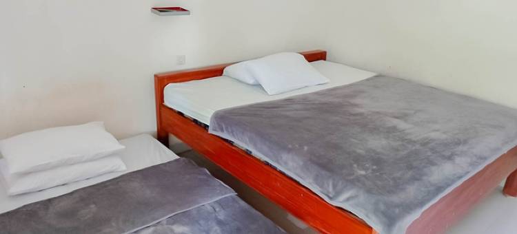 红色伙伴彭吉纳潘艾菲尔道斯伊斯兰酒店(Penginapan Al Firdausi Syariah RedPartner)图片