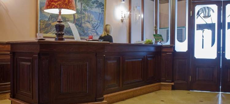 利昂特拉托利亚酒店(Albergo Trattoria Il Leone)图片