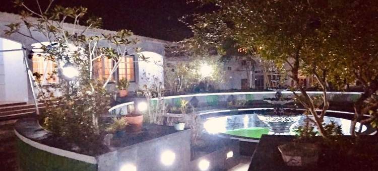 普尔纳玛酒店(Hotel Purnama)图片