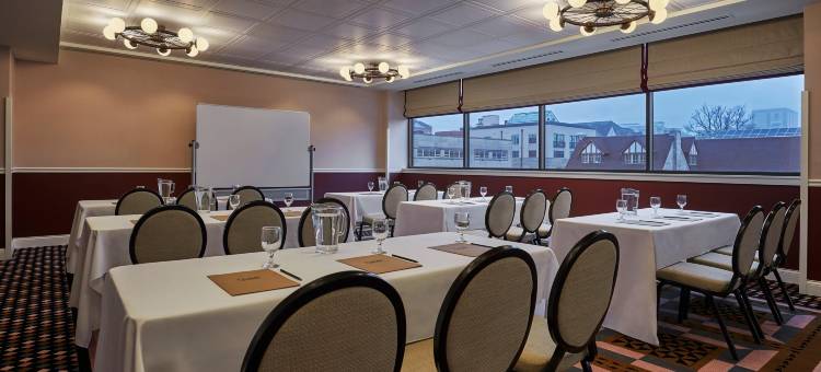 希尔顿布卢明顿研究生酒店(Graduate by Hilton Bloomington)图片