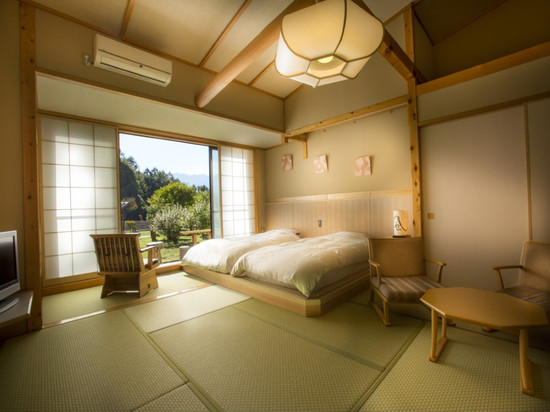 TSUTAYA季之宿风里旅馆
