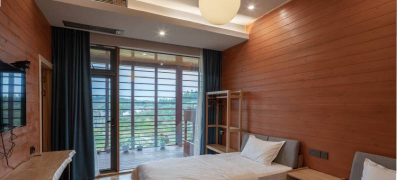 建宁梨花驿站(托斯卡纳庄园店)图片