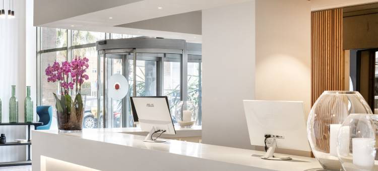 塞勒斯西乌塔德尔宝勒巷酒店(Salles Ciutat del Prat Barcelona Airport)图片