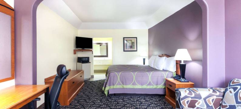 费尔菲尔德速8酒店(Super 8 by Wyndham Fairfield, TX)图片