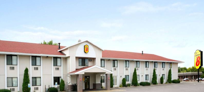 欧克雷尔速8酒店(Super 8 by Wyndham Eau Claire WI)图片