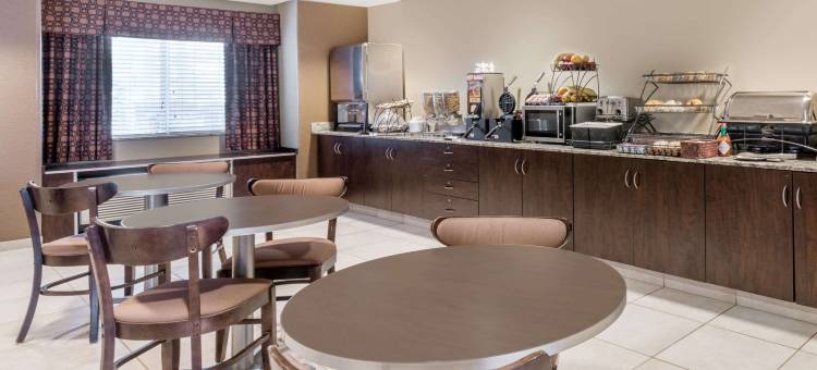 迪金森温德姆麦客达套房酒店(Microtel Inn & Suites by Wyndham Dickinson)图片