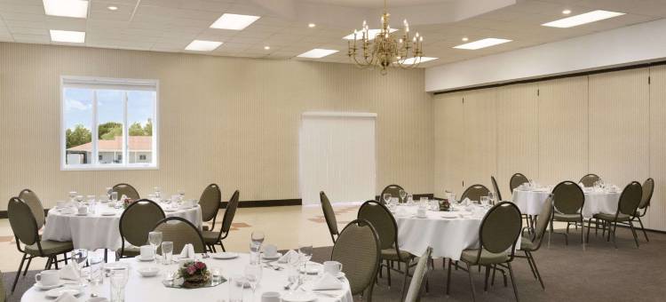 布里奇沃特温德姆戴斯酒店及会议中心(Days Inn by Wyndham Bridgewater Conference Center)图片