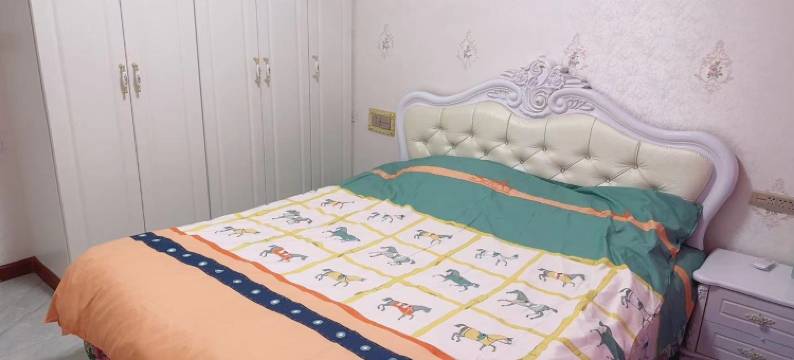 灿居公寓(宁塞路分店)图片