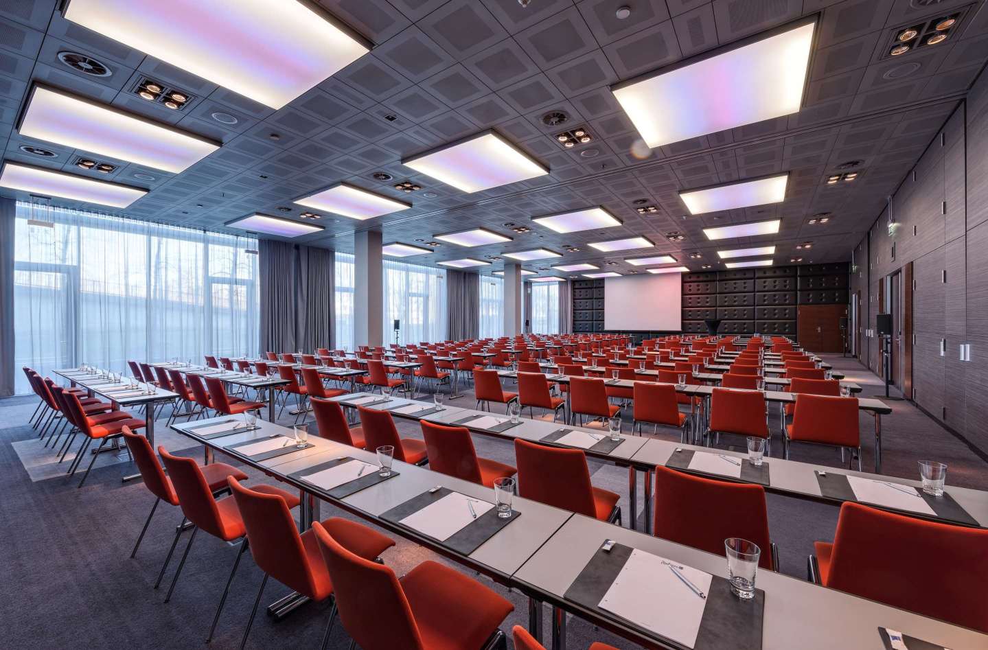 Radisson Blu Hotel, Cologne Over view