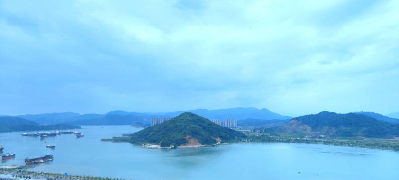 鼎宿山海公寓(五号路分店)图片