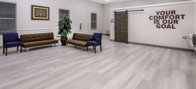 金斯兰佐治亚Travelodge by Wyndham酒店(Travelodge by Wyndham Kingsland GA)图片