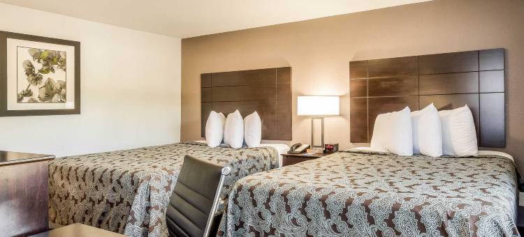 米德尔伯勒普利茅斯罗德威旅馆(Rodeway Inn Middleboro-Plymouth)图片