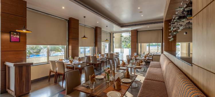 普里斯特尔灵酒店(Sterling Puri)图片