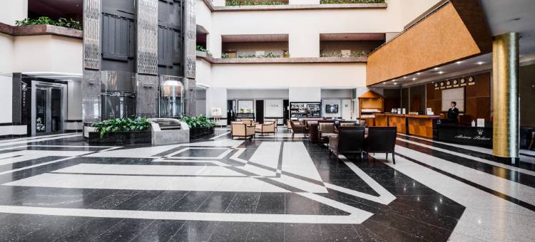 中庭宫殿酒店(Atrium Palace Hotel)图片