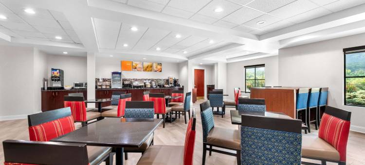 哈里曼舒适酒店(Comfort Inn)图片