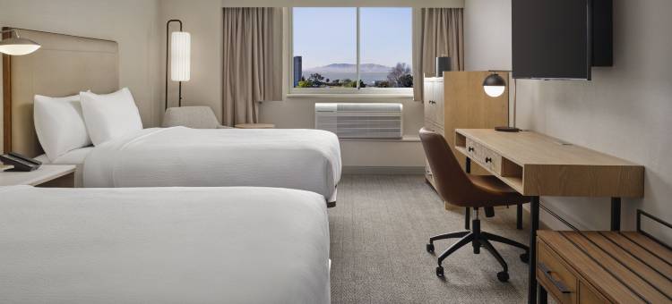 伯灵格姆旧金山机场万怡酒店(Courtyard San Francisco Airport Burlingame)图片