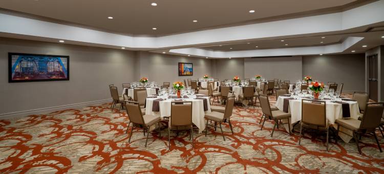 纳什维尔州范德比尔特希尔顿安泊酒店(Embassy Suites by Hilton Nashville at Vanderbilt)图片
