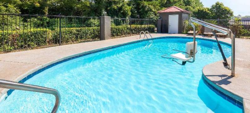 迪凯特拉昆塔温德姆酒店(La Quinta Inn by Wyndham Decatur)图片