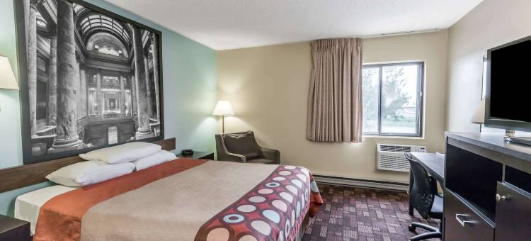 卢韦恩I-90温德姆速8酒店(Super 8 by Wyndham Luverne I90)图片