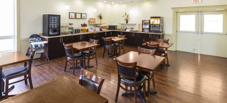 怀特考特戴斯套房酒店(Quality Inn & Suites)图片