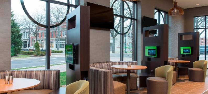 霍兰德市中心万怡酒店(Courtyard Holland Downtown)图片