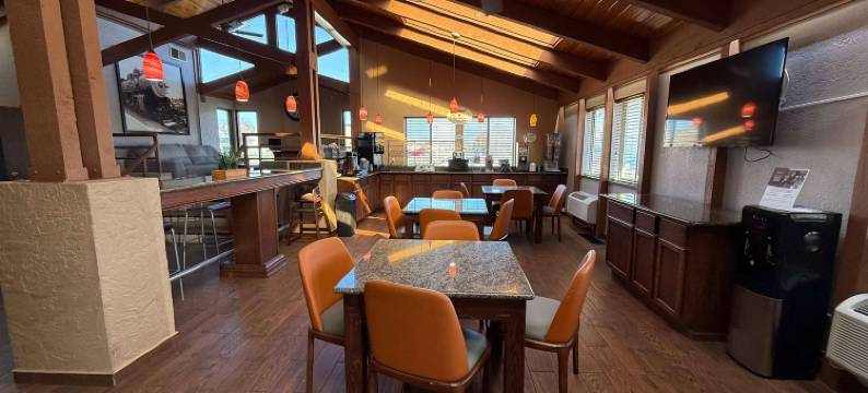 哈钦森温德姆速8酒店(Super 8 by Wyndham Hutchinson)图片