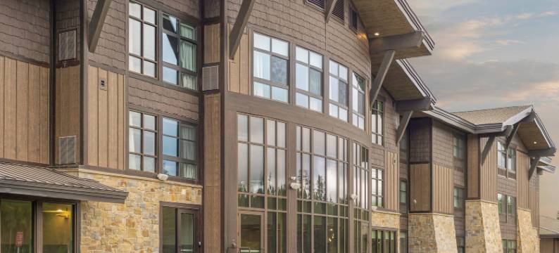 黄石公园-岛屿公园万豪SpringHill Suites 酒店(SpringHill Suites Island Park Yellowstone)图片