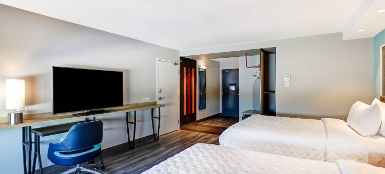 埃德蒙顿温德米尔希尔顿Tru酒店(Tru by Hilton Edmonton Windermere)图片