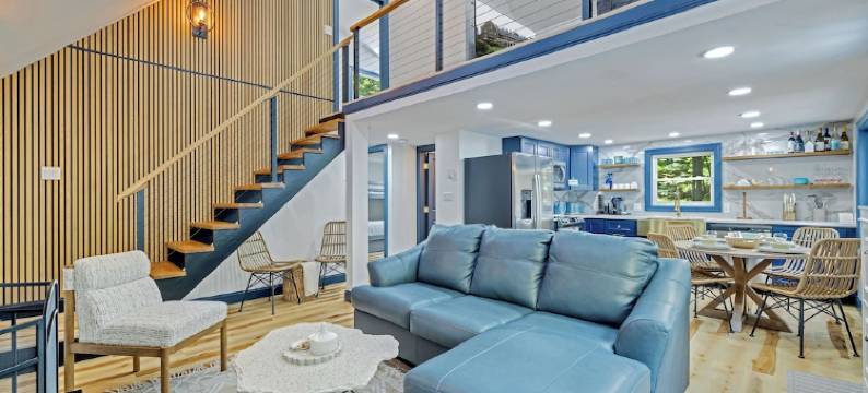 Charming /Lake/Kayak/Firepit/Hot Tub/Pets图片