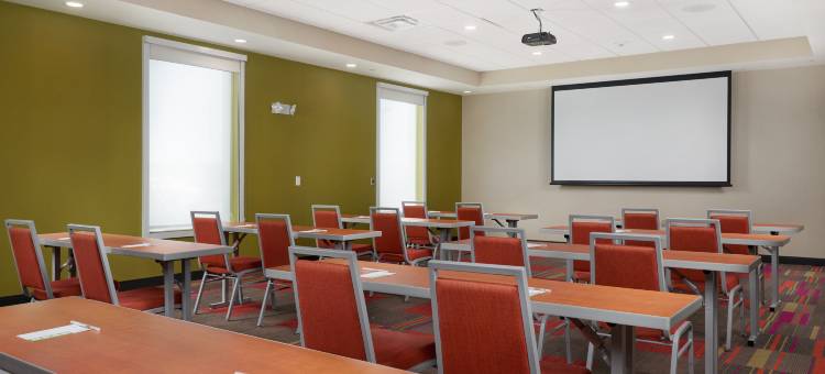 扬斯敦西/奥斯汀镇希尔顿惠庭酒店(Home2 Suites by Hilton Youngstown West/Austintown)图片