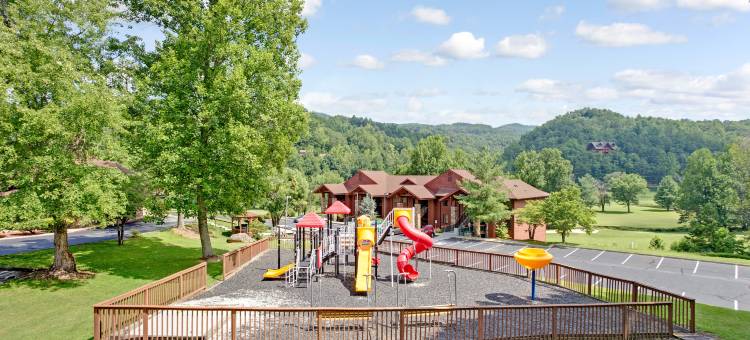 本特克里克高尔夫村钻石度假村(Hilton Vacation Club Bent Creek Golf Village Gatlinburg)图片