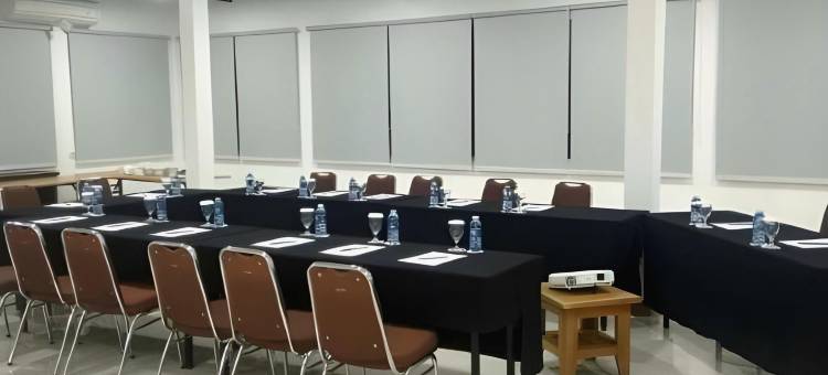 巴厘岛德安耶尔餐厅酒店(Bali de Anyer Hotel & Restaurant)图片