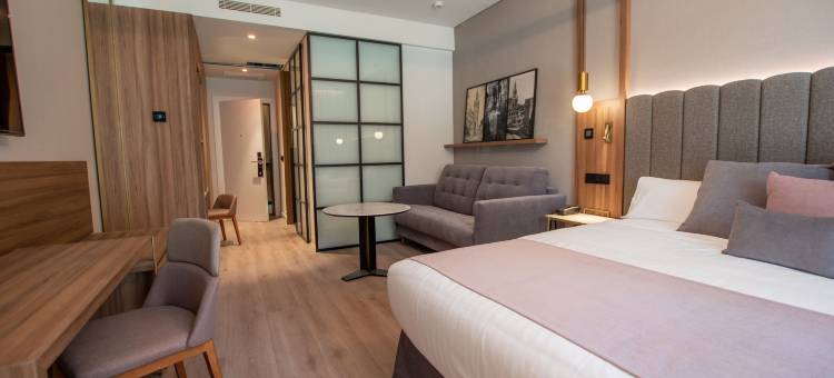 吉拉尔达中心酒店(Hotel Giralda Center)图片