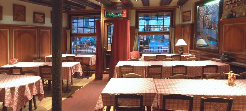 金厨酒店(Logis Hôtel Restaurant Au Cerf d'Or)图片