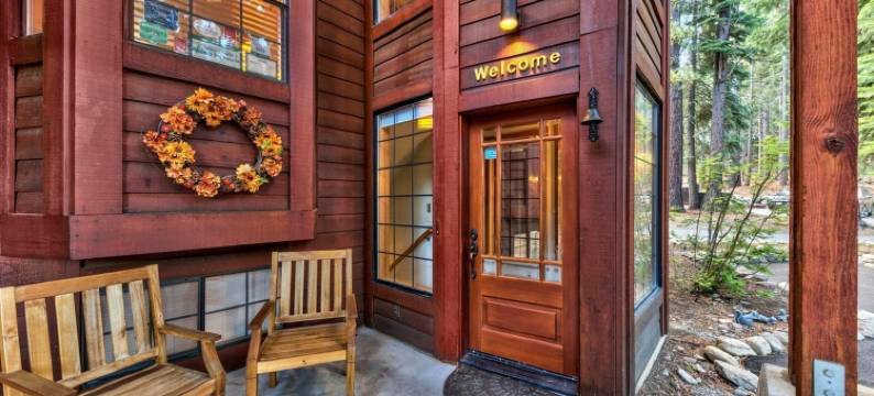 唐纳湖旅馆(Donner Lake Inn)图片