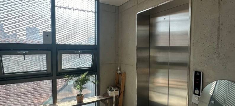 弘益大学站波浪之家4号(Hongik Univ. Station Maison de Wave #4)图片