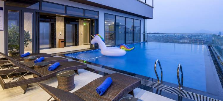 奇迹奢华酒店(Miracle Luxury Hotel)图片