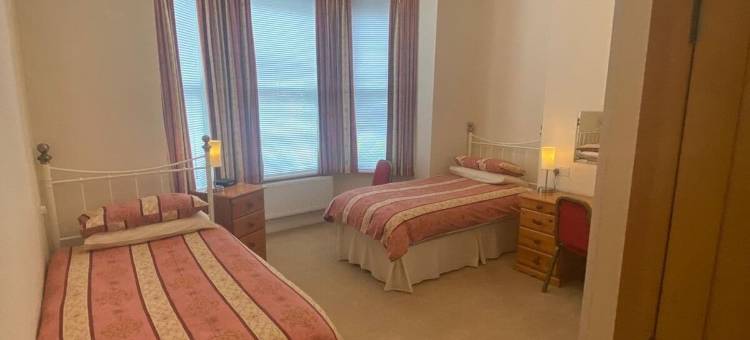 兰德加德小屋(Landguard Lodge Guest House)图片